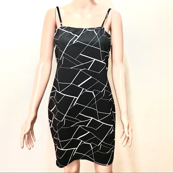 SHEIN Dresses & Skirts - Black with Abstract White Lines Bodycon Mini Dress